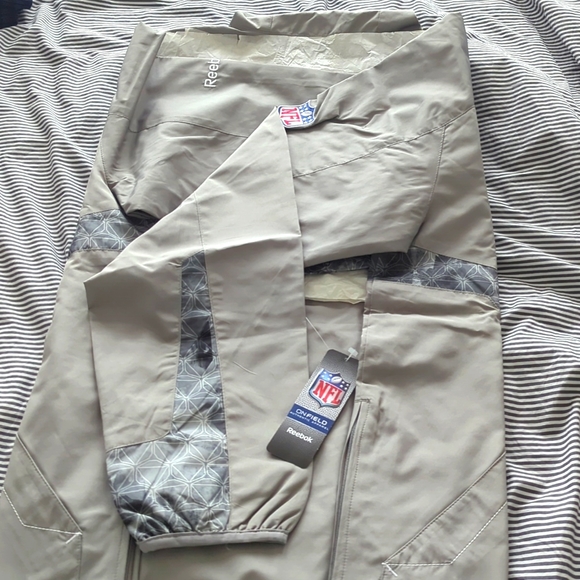 Reebok Buffalo Bills Grey Zip Pullover US Medium - Picture 8 of 12